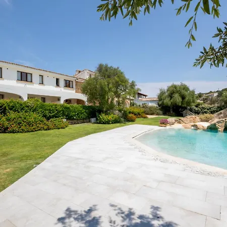 Hotel Hotiday Saline Baja Sardinia