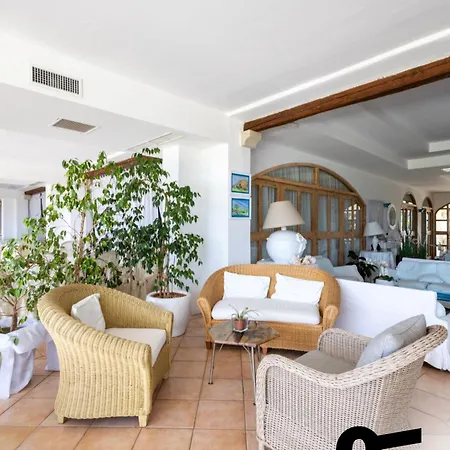 Hotel Hotiday Saline Baja Sardinia